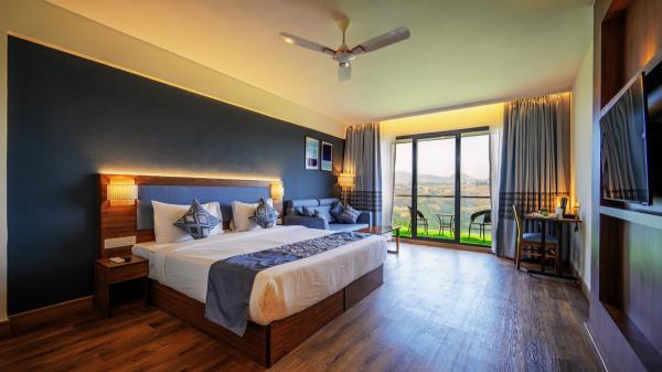 Complimentary Night Stay (Standard Premium Room)
